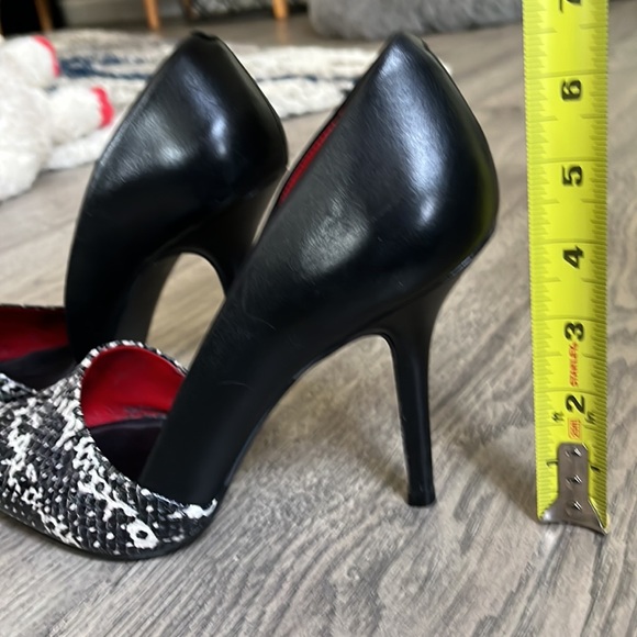 Steve Madden Heels - Picture 7 of 9